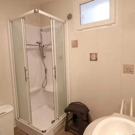 Maison De Caractere Avec Jardin, Proche Salers, Animaux Acceptes, Wifi - Fr-1-742-593 *